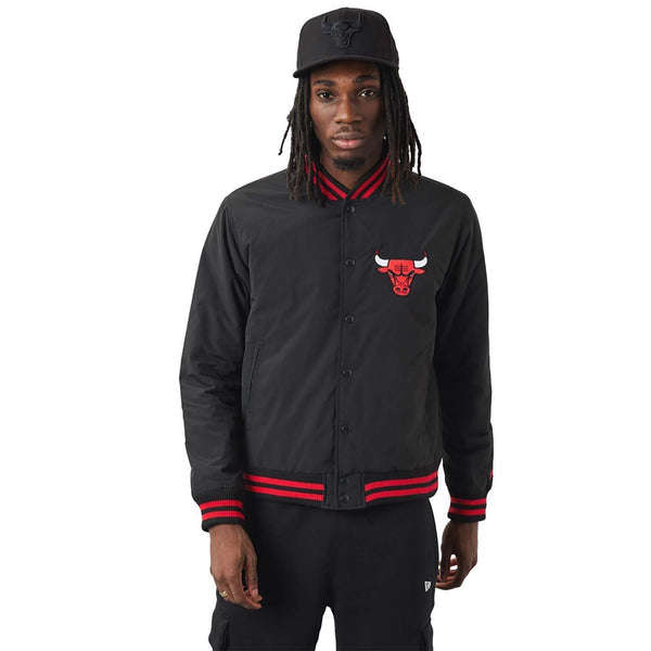 New Era Chicago Bulls NBA Logo Black Bomber dzseki - Sportmania.hu