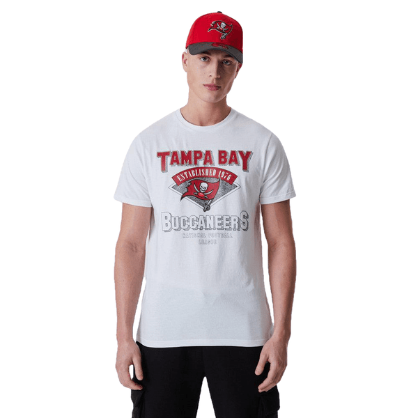 New Era Tampa Bay Buccaneers NFL Team Wordmark White póló - Sportmania.hu